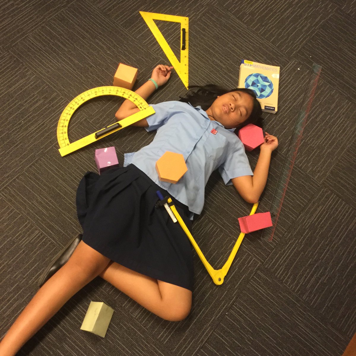 MikeShkurka's tweet photo. Kicking off @BSJ_Maths Wk @bsjjkt w/polyhedra balloon modeling &amp; murder mystery code breaking! #PiDay2016 #bsjbytes https://t.co/pi1wzXQNrW