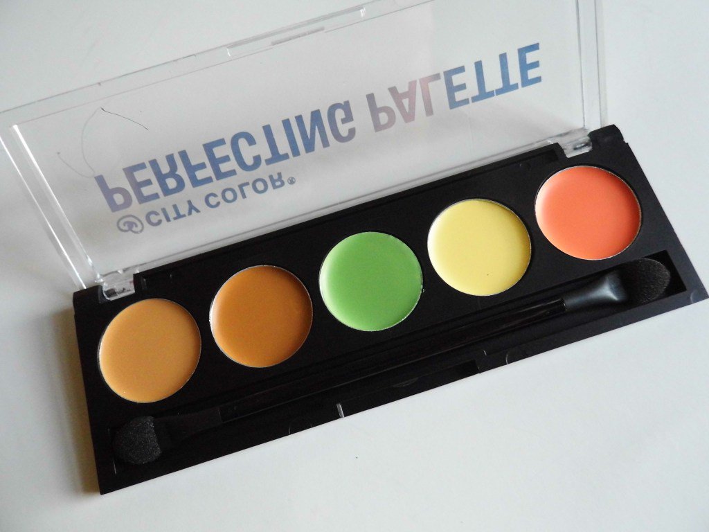 messagesfrom_kl's tweet photo. Hit or Miss: City Color Cosmetics Perfecting Palette https://t.co/WPLg8T8ONi https://t.co/FHmM3FyzxY