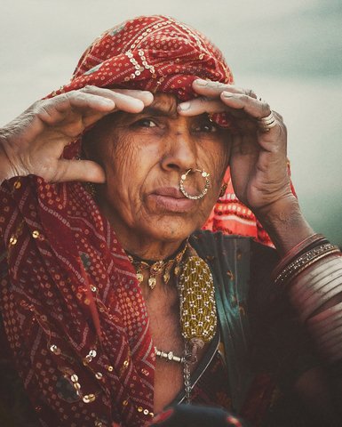 fundsforngos's tweet photo. Nominations Open for 2016 @WWSFoundation Prize for #WomensCreativity in #Rural Life!
https://t.co/VCc1glKTdi https://t.co/cZHkhHu7ym