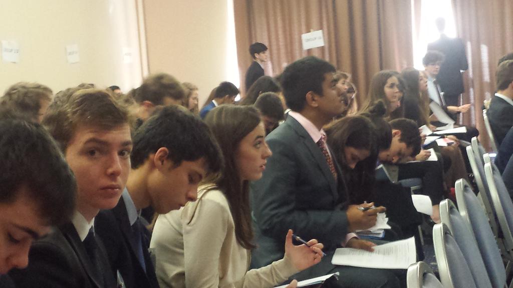 DSB MUN Rome 2016 tweet media