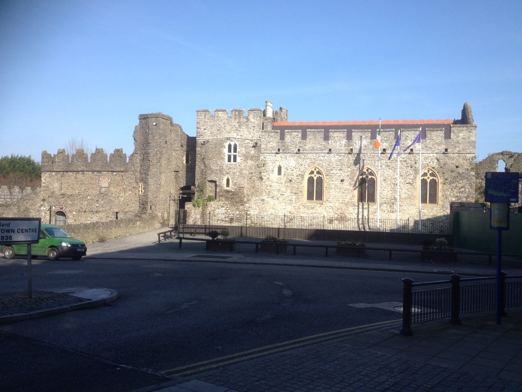 #swordscastle Chapel in morning sunshine, worth a visit @Fingalcoco @FingalHeritage #LoveDublin
