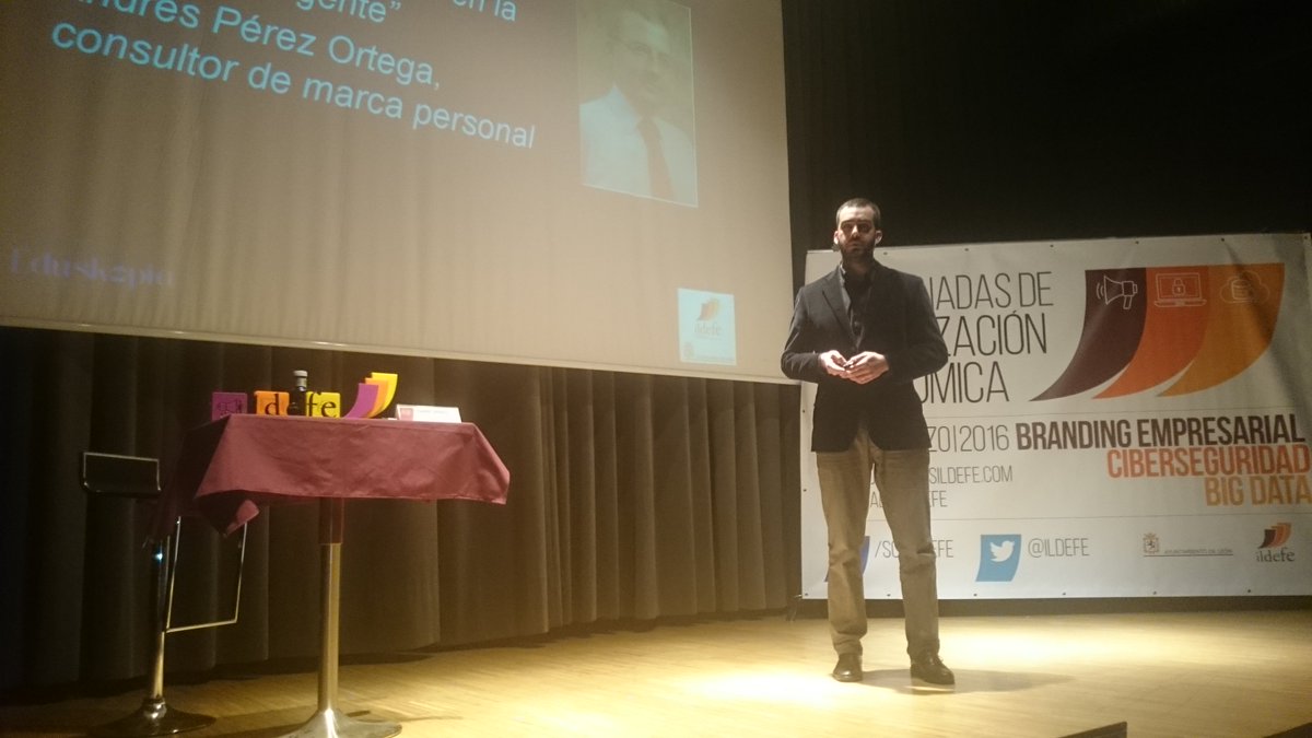 LisandroSocial's tweet photo. #Marcapersonal, el arte de lograr que te vean, te conozcan y te recomienden por lo que tú quieres. https://t.co/qPMIMD7wLC