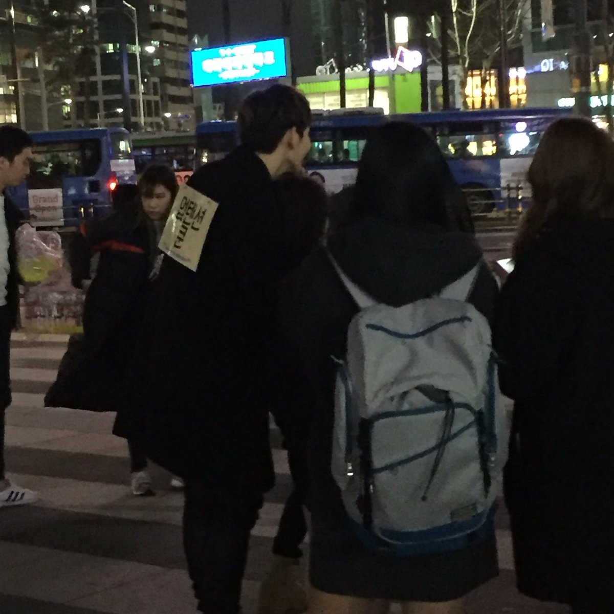 Neverend_U10T's tweet photo. 사람이너무없네요! 다들강남어서오세요! https://t.co/tylZlKt7zj