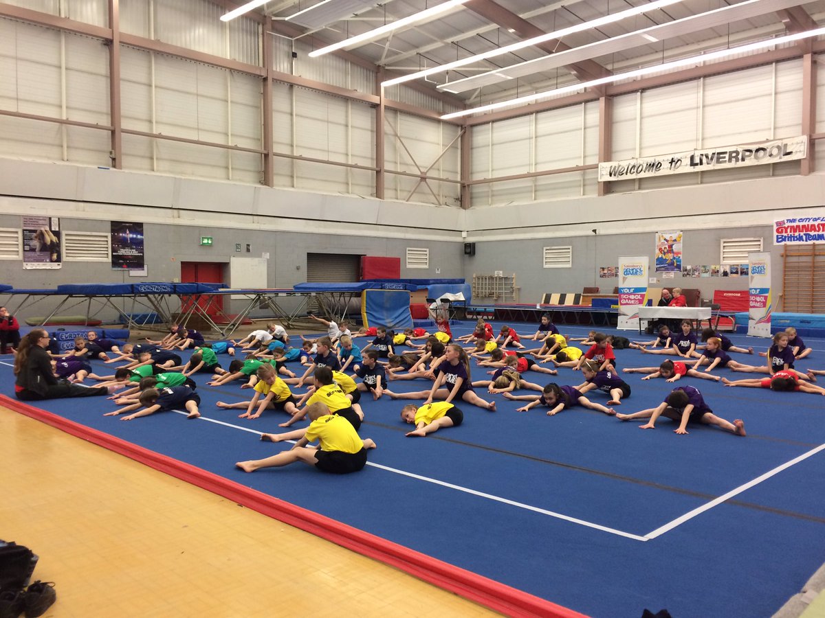 Warming up at the Merseyside school games <a href="/SportingChamp1/">Sporting Champions</a> <a href="/Sport_England/">Sport England</a> #MSG2016