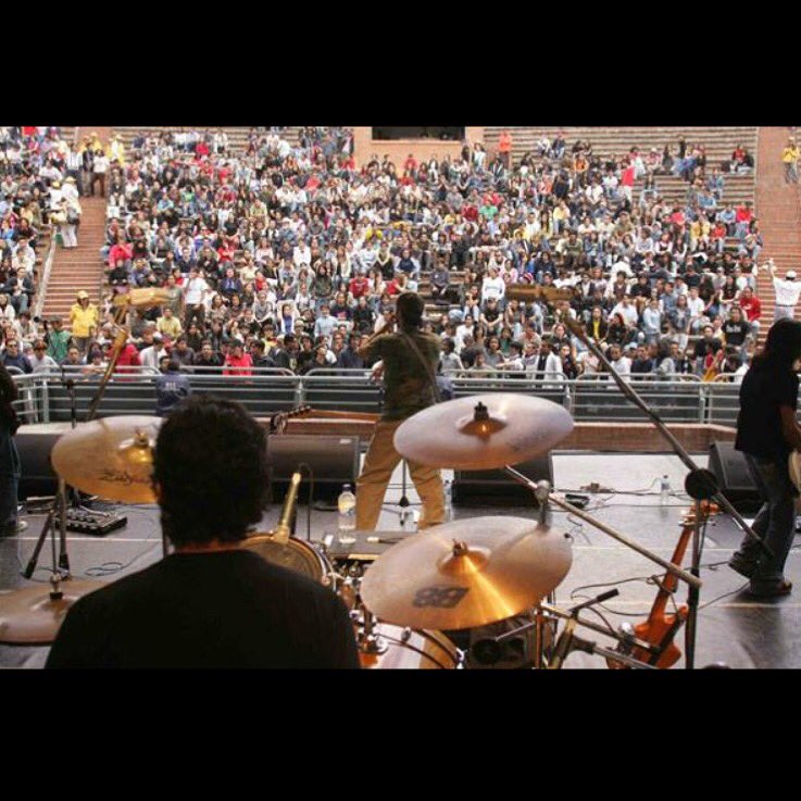 BatraciosMusica's tweet photo. No olvidamos nuestro público!Todo @batraciosmusica en ITunes, GooglePlay #yocomprocolombiano @casetemexico @lolunik https://t.co/gQNpwsTOfS