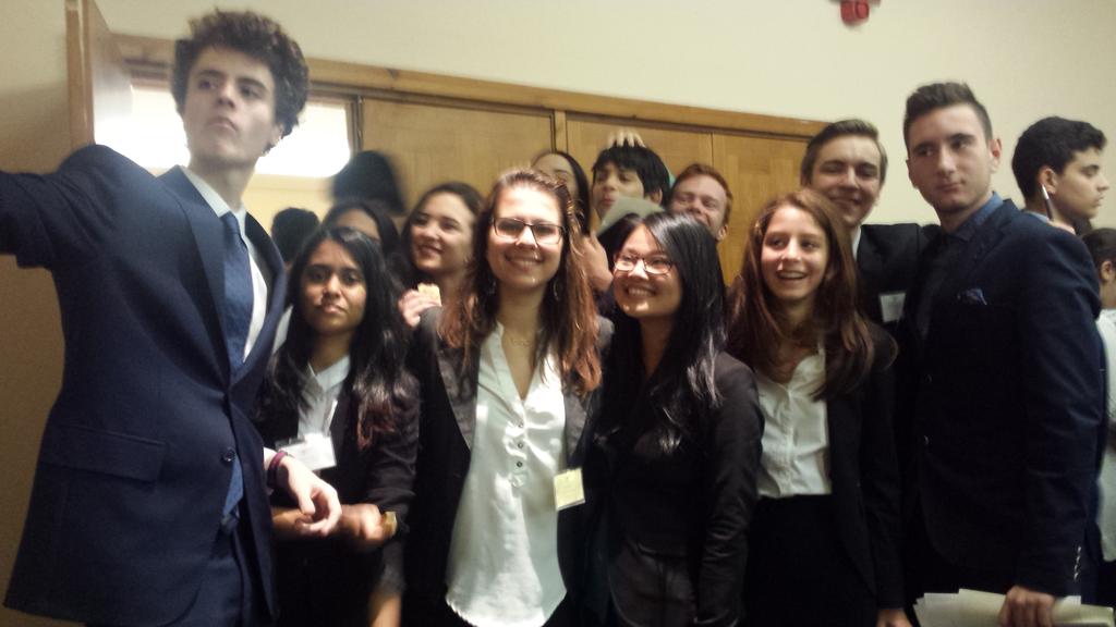 DSB MUN Rome 2016 tweet media