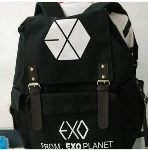 KshopAddict's tweet photo. [HELP RT] PO BACKPACK EXO &amp; BTS Harga : 140.000 ♡ | Order? Cek Bio ^-^ Ayoo order https://t.co/J2Xe1FGLTj IG : Kshopaddict_