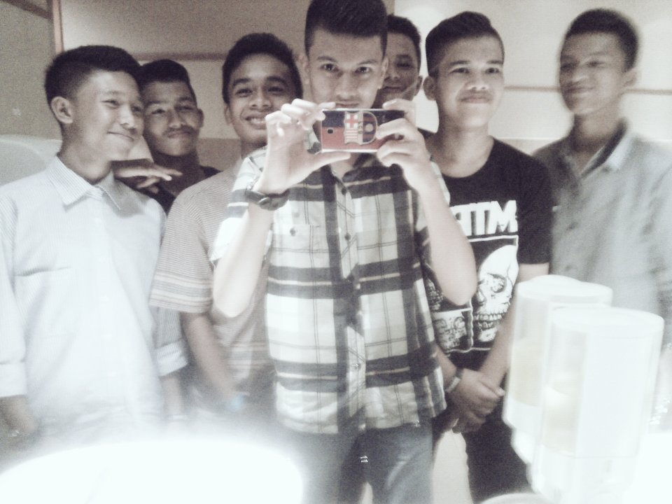 njamuhammad's tweet photo. Dah kumpul semua ya pasti #comic7 kasi nama๐๐
#comic8casinokingspart2 https://t.co/MUrtRRKmn4