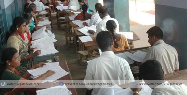 VivegamNews's tweet image. தமிழகம் முழுவதும் +2 விடைத்தாள் திருத்தும் பணி தொடங்கியது
goo.gl/y7q7Bv #Plus2 #Exam #PaperCorrection
