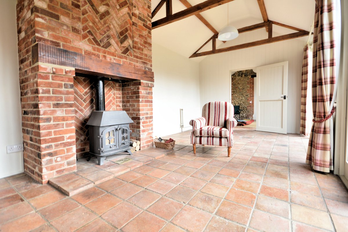 sowerbyslets's tweet photo. *** NEW LISTING ***
A stunning barn set within a tranquil location...
https://t.co/L7FsIzyaI8
#Sowerbys #NorfolkRT https://t.co/n1Yo3zjGOz