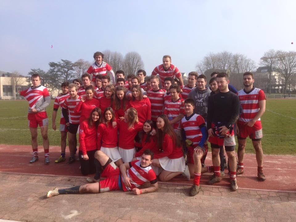 EMCUP_2016's tweet photo. 🏉🏉  Bravo à nos rugbyman de l'EMnormandie pour leur prestation ! Merci à nos pom pom girl !  🏉🏉 #EMNormandie #Caen https://t.co/mwfLmYGmtM