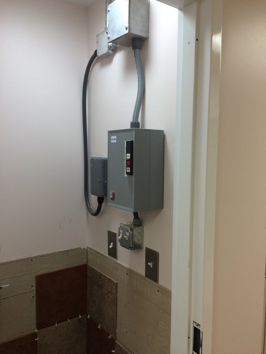 ClementsElec's tweet image. Check out The Palmetto Equine Center we have been hard at work at in Townville, SC!