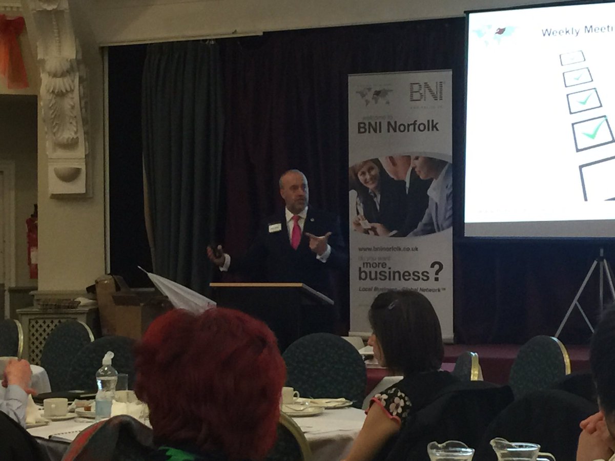 danielarpels's tweet photo. Inspired training by @danwkelly #BNILeadersintraining @BNINorfolkUK https://t.co/gAVzV6YbLc