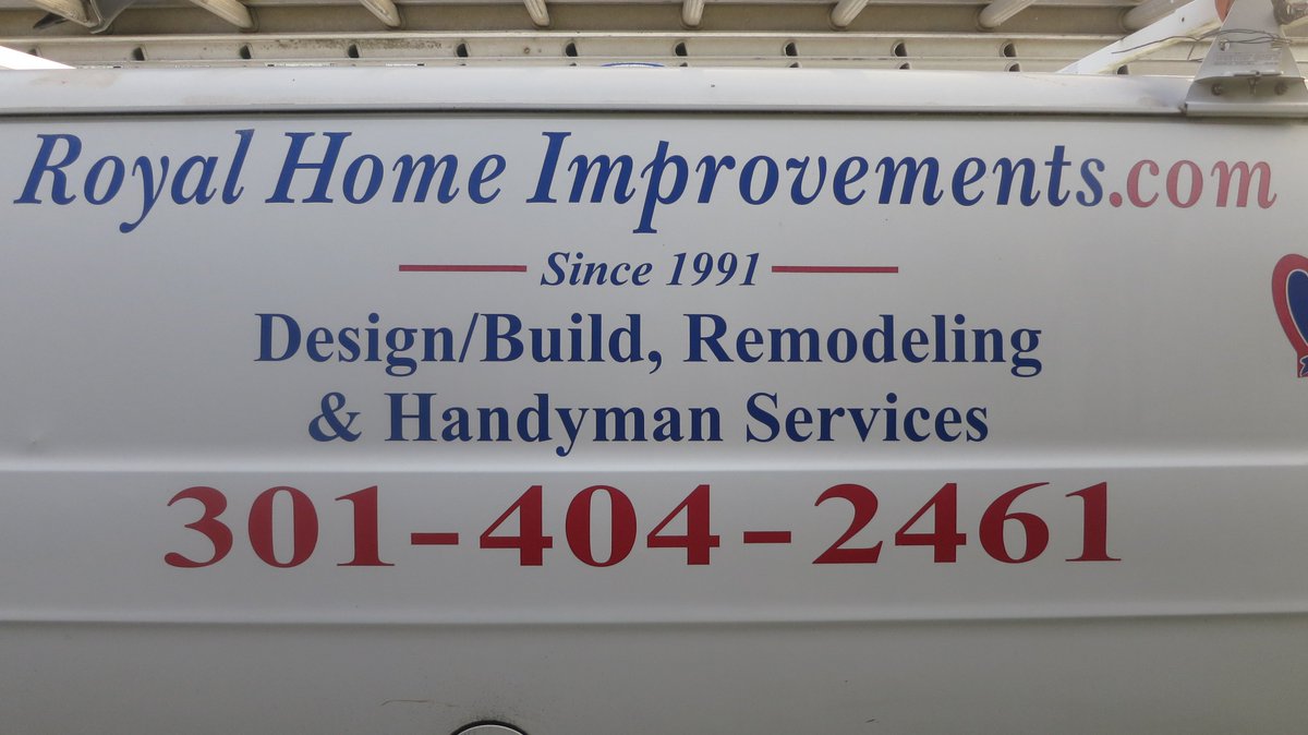 HomeRepairsMD's tweet photo. 1st #job of the day is in #ClarksburgMD building a #decoartive knee wall for a new #homeowner. #Work #Moco #Maryland https://t.co/a4Glktzfmo