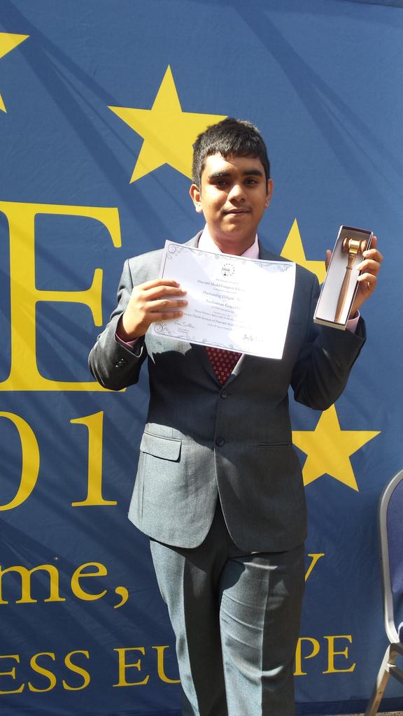 DSB MUN Rome 2016 tweet media