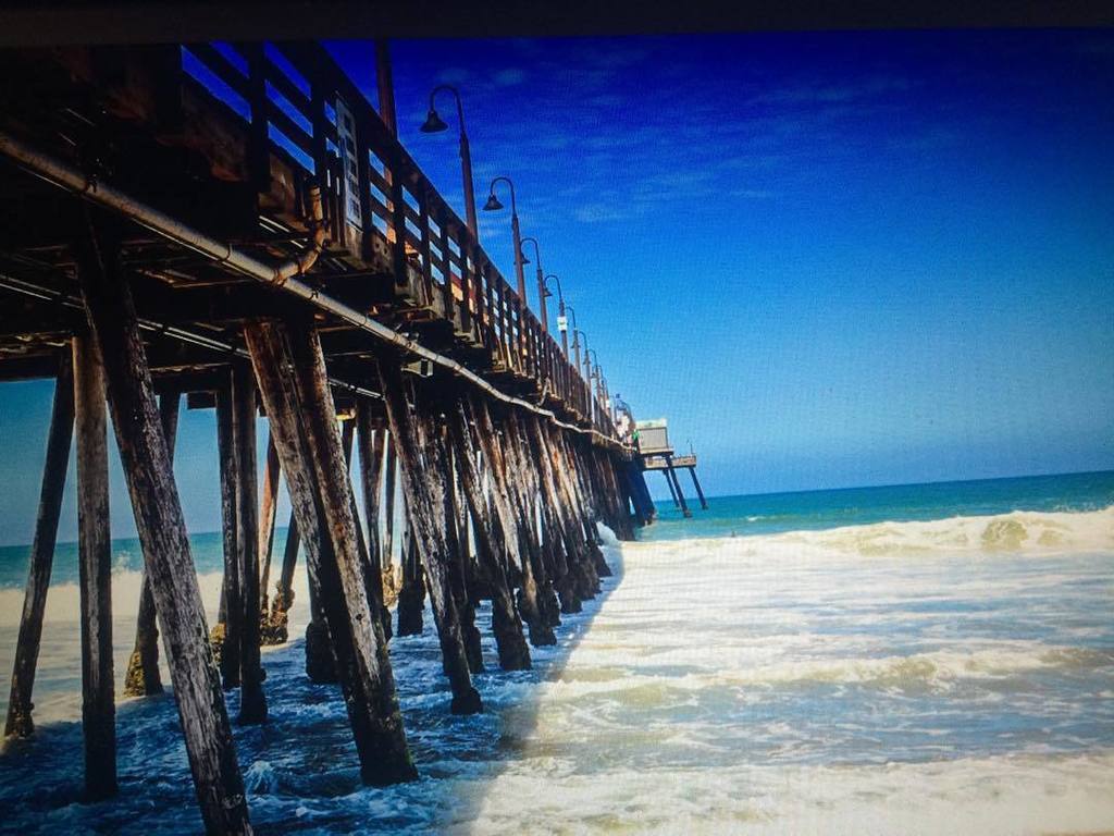 ratherbphoto's tweet photo. #California dreaming at #imperialbeach #pier- #ratherb in #cali -#ratherbphotography #trav… https://t.co/TbP1HxchQm https://t.co/cDghbJqXe2