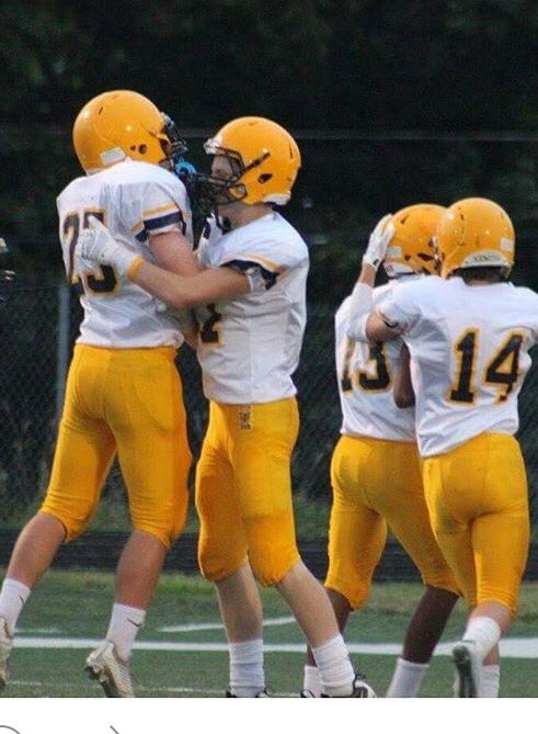 Mike_mangan9's tweet photo. Happy birthday to my favorite brother @nate_previts #murphypride #terrets #buddies #heybuddy https://t.co/Ioe4CPrxNT