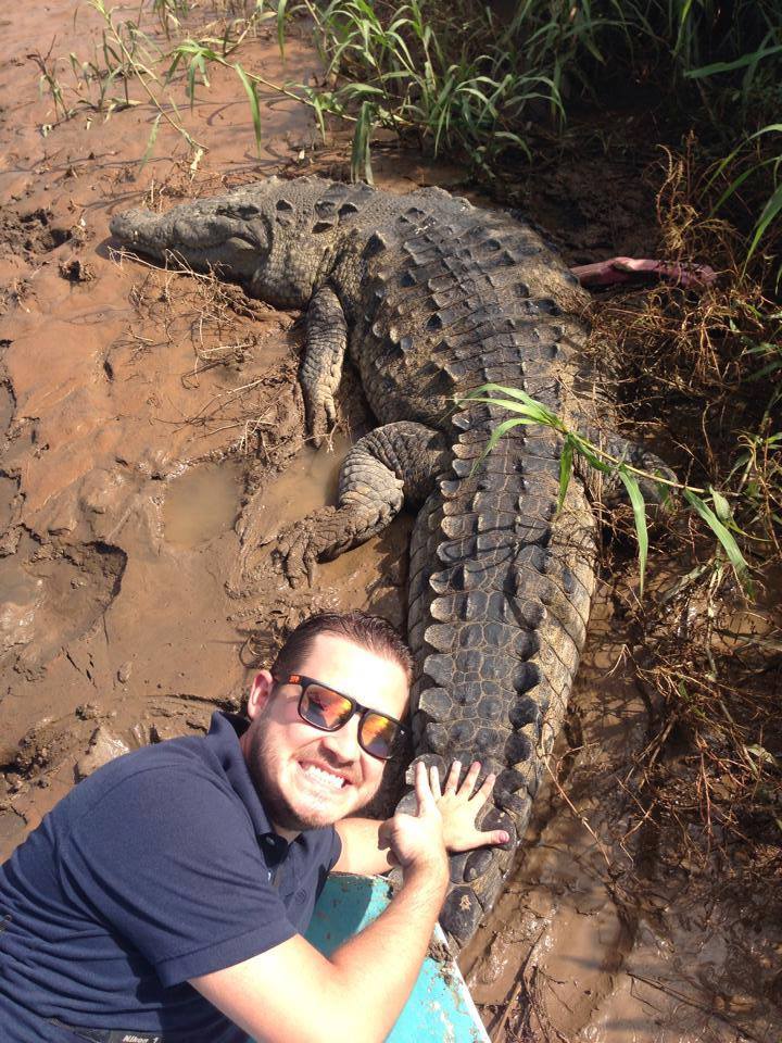gvcostarica's tweet photo. One of the wildest tours in #CostaRica! Book now with Jose's Crocodile River Tour ✌
#JavitheFrog 🐸 https://t.co/klnKFxsHkB