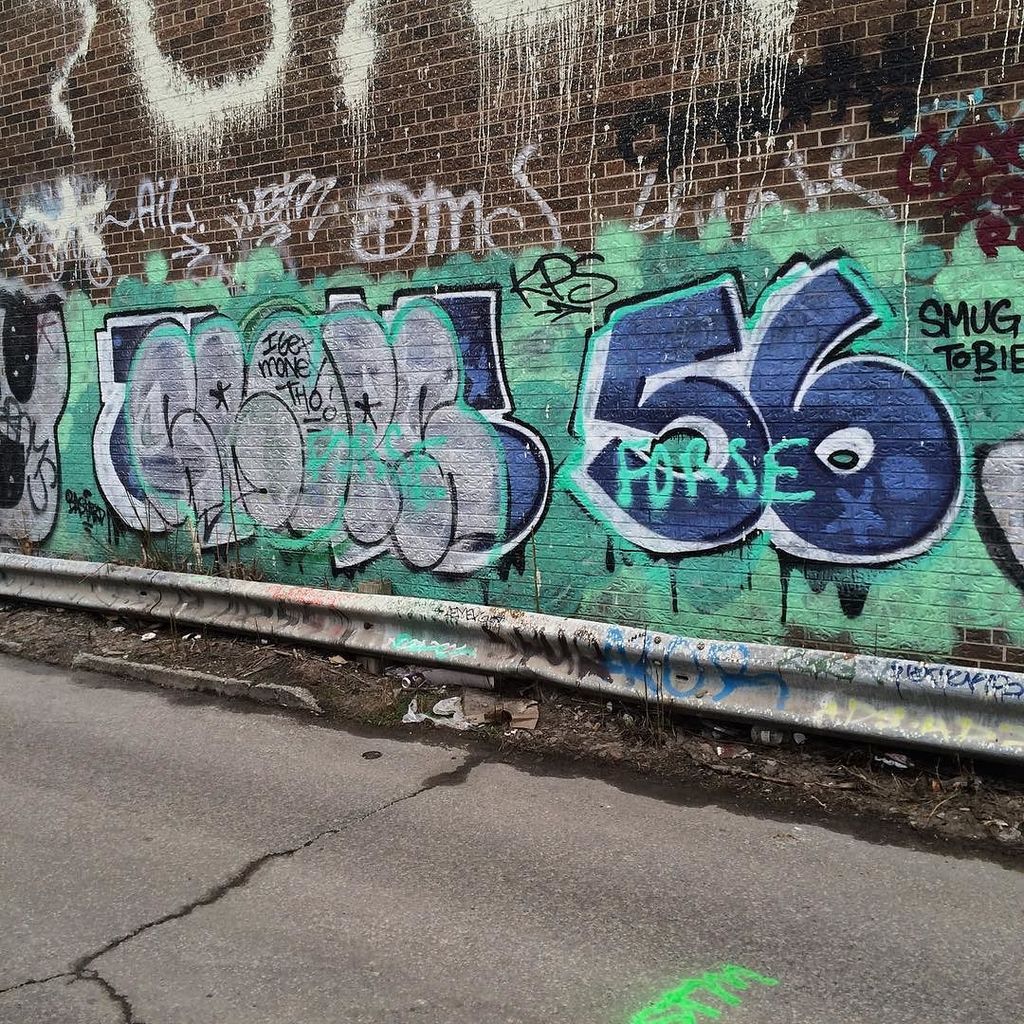 BrujaMaracc's tweet photo. #crops #56crew #Toronto #graffiti by thatsfuqd https://t.co/dLOJKhixxh