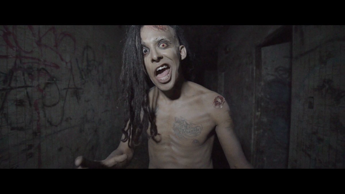 tumonoloco's tweet photo. HOY HAY VIDEO NUEVO MONOS! 3PM #YouTube #Mitú #Mituberos #Zombie https://t.co/YJoT0i5jUw