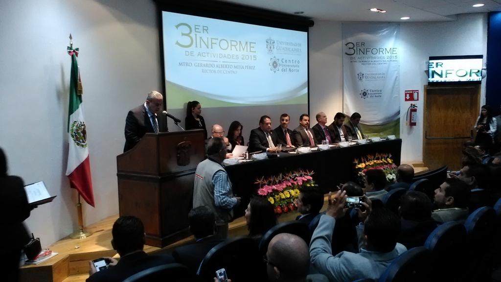 CynthiaCanteroP's tweet photo. Presente @ITEIJal en #3UdeGInforme del Rector @Gerardomeja1 @cunorte_udg en compañía del Rector General @tonatiuhbp https://t.co/CciSxWJc0j