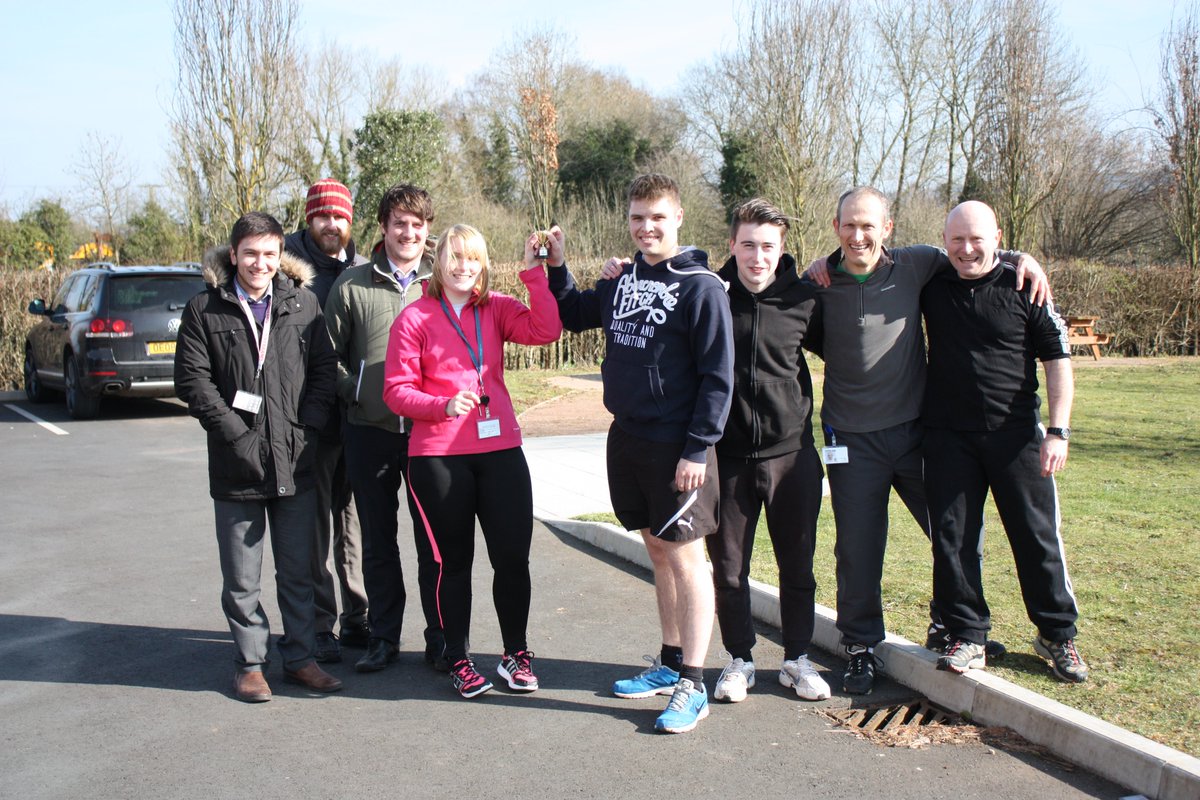 allpayLimited's tweet image. Rd 2 of #NAW2016 apprentice&apos;Tug of War&apos; challenge has been completed against our facilities team! #apprenticeweek