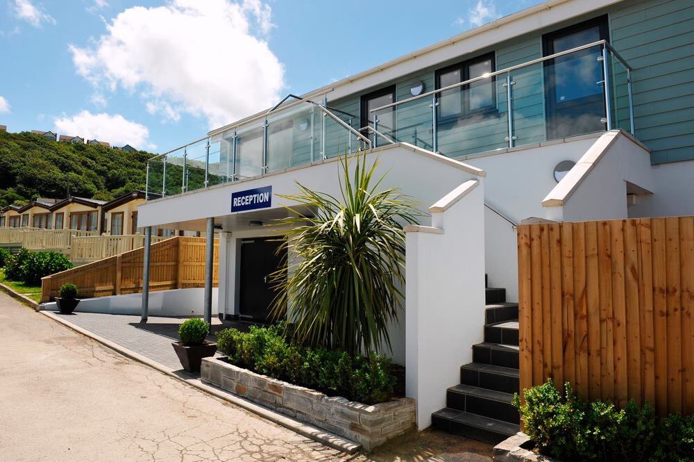 BeachsideHolidayPark tweet media