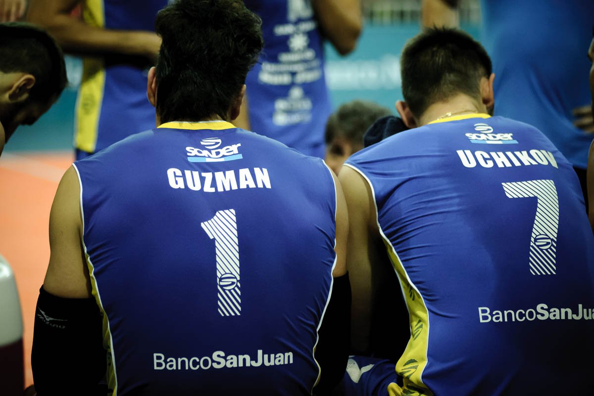 SonderArgentina's tweet photo. #SuperVoleyBNA Compartimos las fotos del último partido entre @psmvoley y @UpcnVoley >> https://t.co/3ZVLVuxYDP https://t.co/iJoSToeZTJ