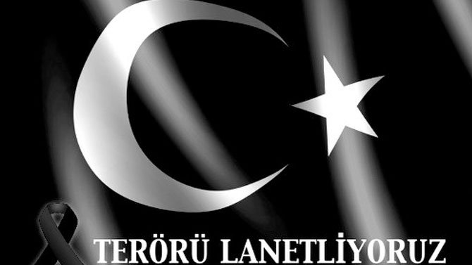 Bu acılı günde şehitlerimize Allah'tan rahmet yaralılarımıza acil şifalar diliyoruz....