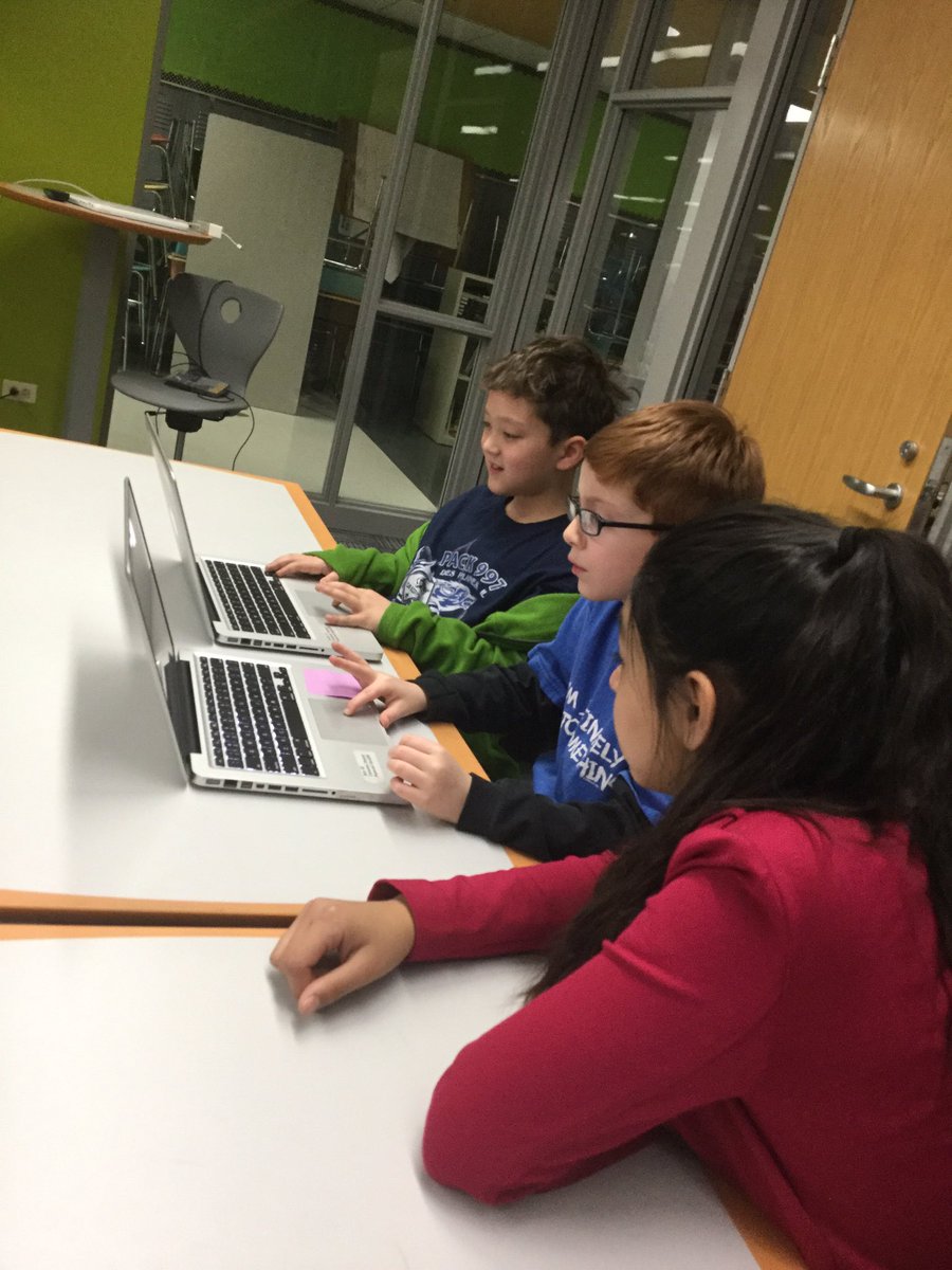 IroquoisPE's tweet image. More coding #62ics #62Learns #springintersession