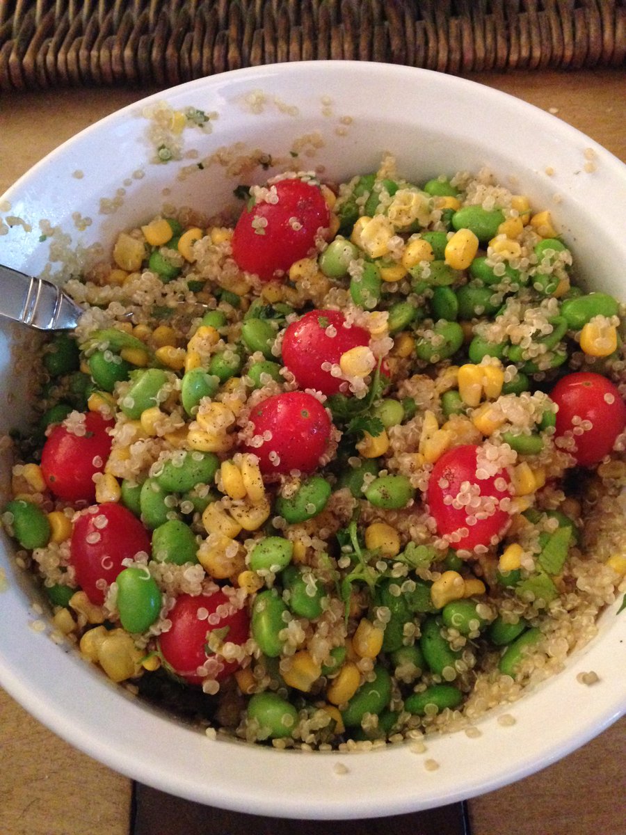 Tried a new salad this weekend with superfoods edamame and quinoa! @FamilyCircleMag @phanews #14daychallenge