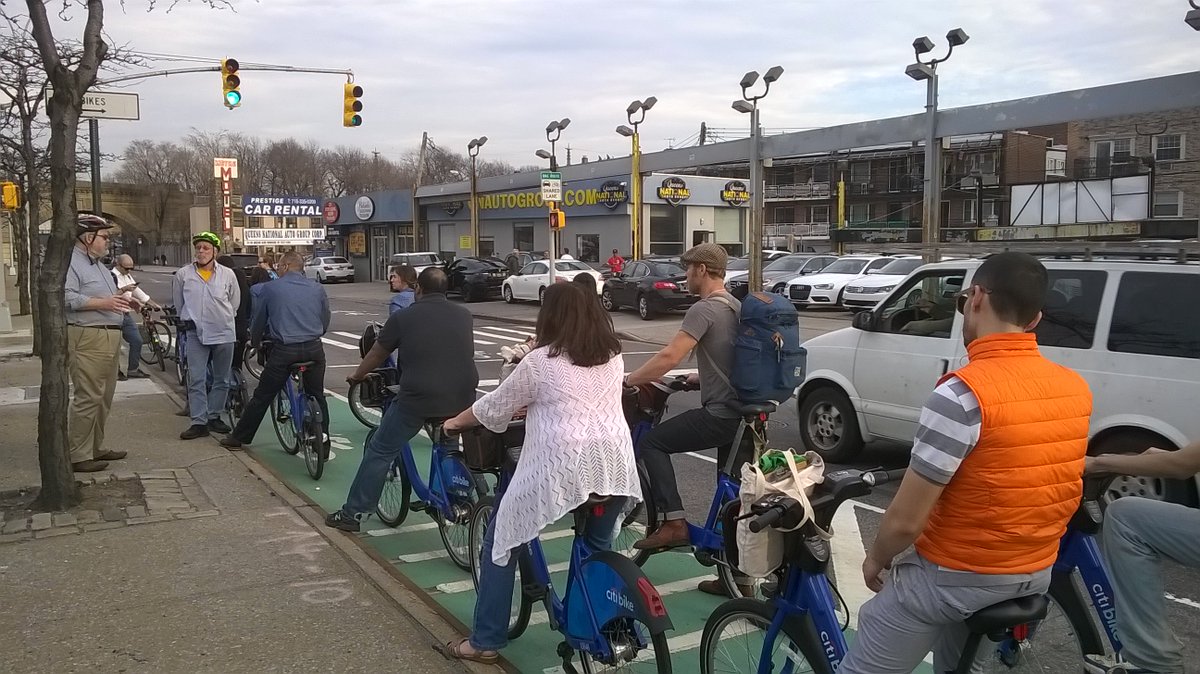 efm_pr's tweet photo. Last Thursday's #visionzero2016 QNS Blvd bike tour. Thanks to @citibikenyc & TransAlt QNS activists! https://t.co/nBVV8dtovW