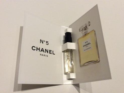 HELP! Waar laten we dit maken? Flesje met een dopje ipv verstuiver! #dtv #sample #proefmonster #events #NewWork