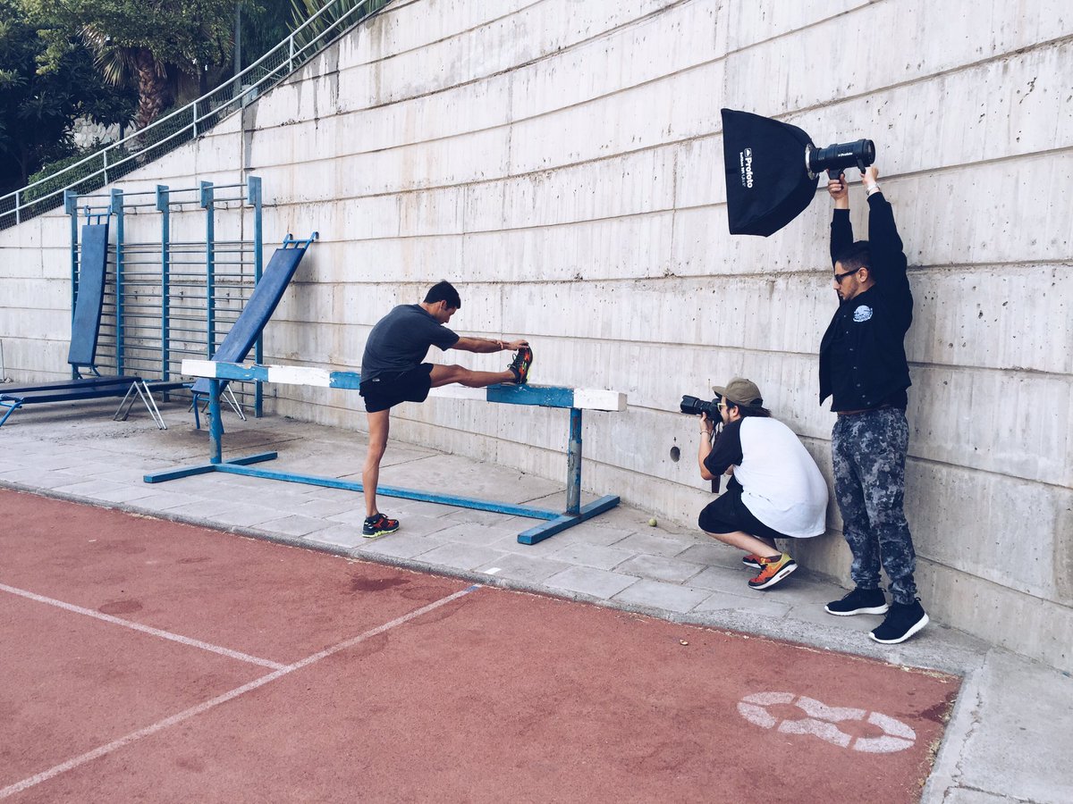Studio7cl's tweet photo. En fotos para #skechersperformance con @pol_lion 📷
#Studio7 #Studio7cl #makingof #backstage #studio7digital https://t.co/HUwhPKwr8Q