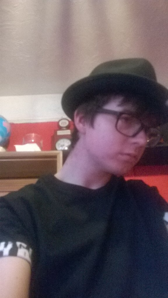 tim_langley2's tweet photo. #GoorinBros #HashTag #RanOutOfThingsToHashTag 😊 https://t.co/HPGDrG8aOQ