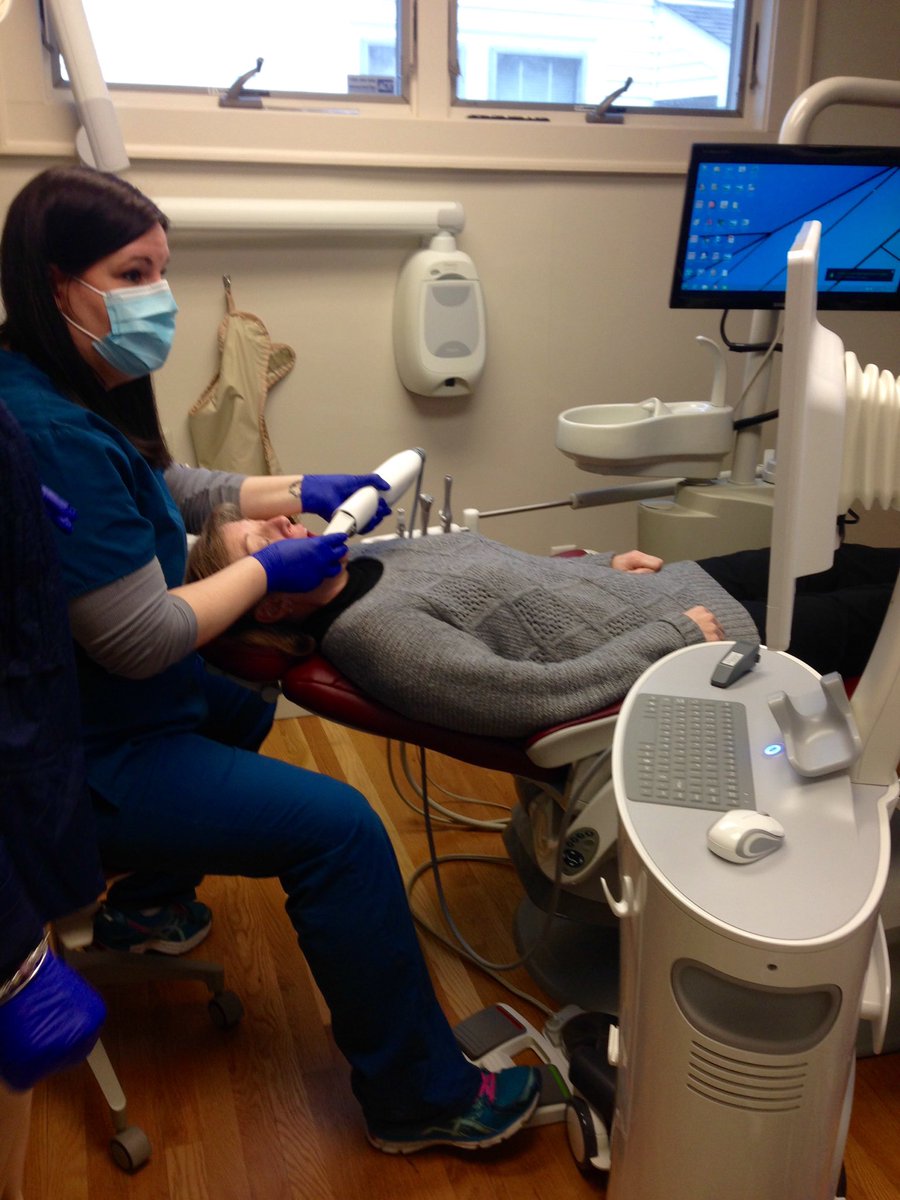 NY_Sassy's tweet image. Training day with digital impression #itero #digitalimpression #dsg