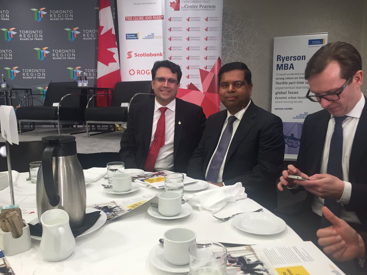 GladstoneCFRE's tweet photo. Thrilled to be having lunch @PearsonCentre #econ4tmro @MajidJowhari @gary_srp @MinisterISED @fsorbara @TorontoRBOT https://t.co/EC7LyQJH7e