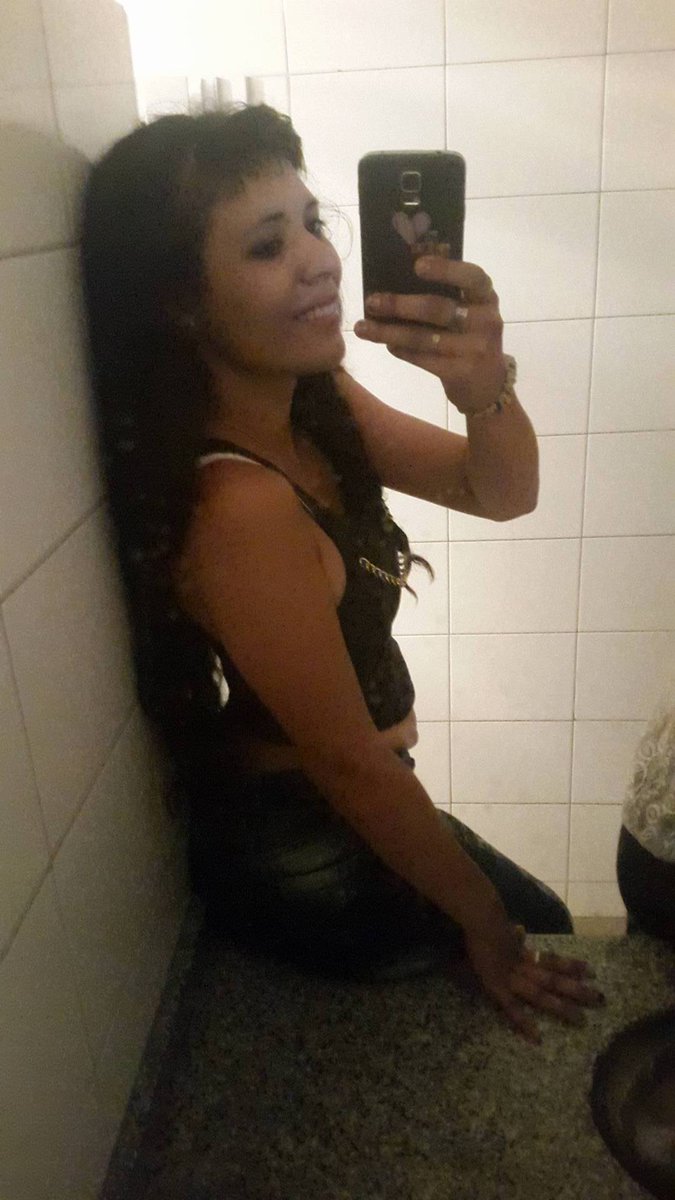 MicaelaEstrell1's tweet photo. Todo Es Mas Facil Si Estas Junto a Mii <3 
#Bonita https://t.co/JkD2h2U5OG