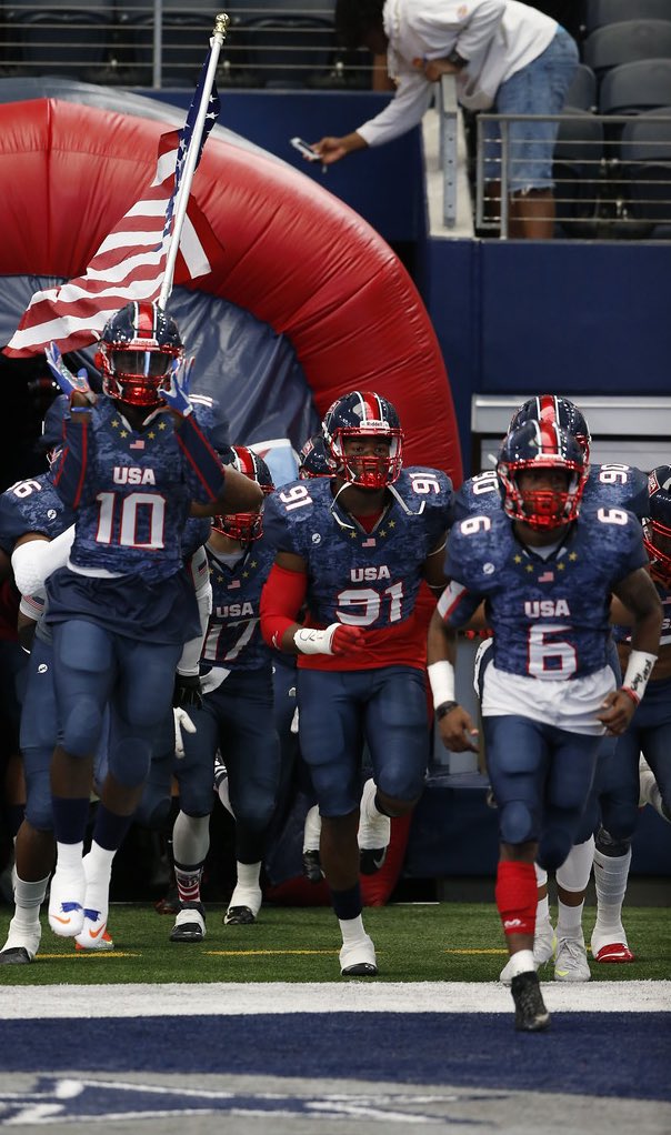 Hitman_Ree5e's tweet photo. Proud to say that I have been invited to The 2017 USA game to play for the US-19 and My Country #BlessUp🙏🏾 🇺🇸 #USFT https://t.co/5xQ9zIRpxj