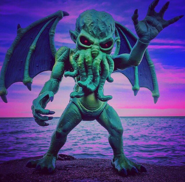 VideoV0mit's tweet photo. Legend Of Cthulhu from @warpotoys #warpotoys #legendsofcthulhu #hplovecraft https://t.co/DzC5LO32Ny