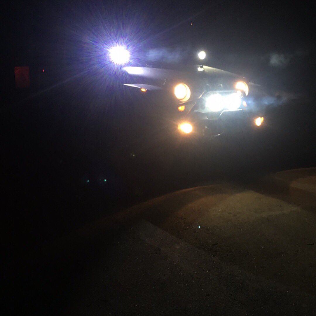 Rougebugz2's tweet photo. Looks like a monster with all her lights on #jeepmafia #JeepLife https://t.co/BZcTMlQOWm