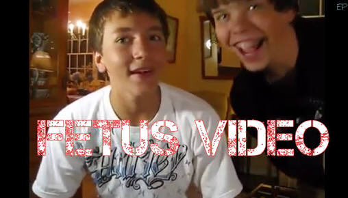 EpPotatoe's tweet photo. Their Faces omfg 😂😂❤️ Two little potatoes since forever < • > https://t.co/wizgZxOEq2