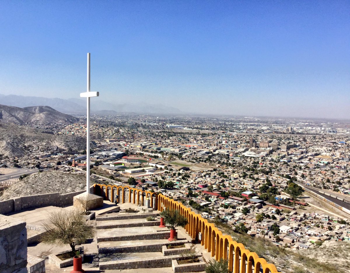 mrikelme's tweet photo. Anunciamos el Operativo Especial para la Semana Mayor y Viacrucis 2016 en el Cristo de las Noas #TorreónSeguro https://t.co/uqBod9tGsB