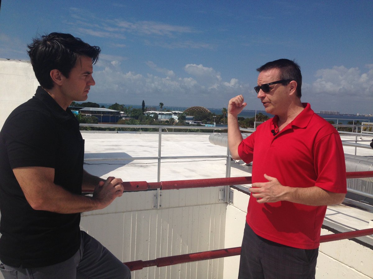 It's that time of the year, @TrentAricTV working on this year's #Hurricane Special with the great folks at @NOAA https://t.co/MkCeCfLUAt