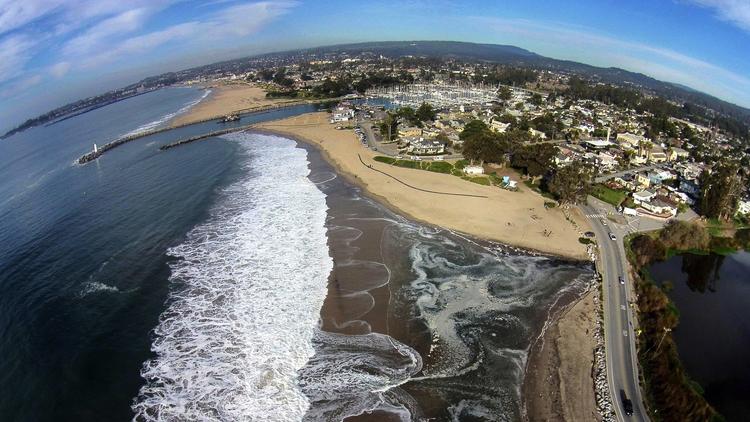 latimes's tweet photo. 13.1 million U.S. coastal residents could face flooding because of rising sea levels https://t.co/6UTNnXi0TI https://t.co/gG1o0khiUU