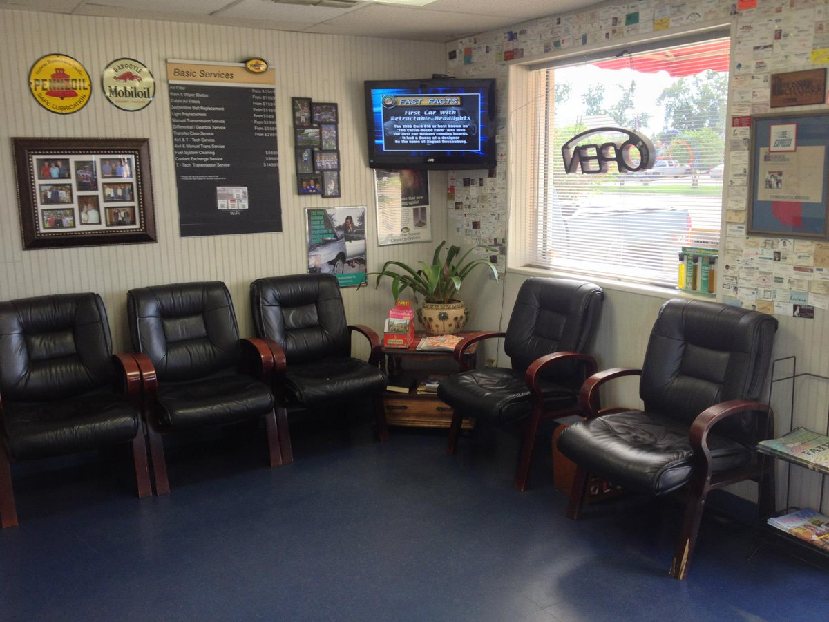 NicholsLube's tweet photo. Visit our website! Come enjoy the comfort of our waiting room!
https://t.co/I2WTYjsutk https://t.co/Ns7DlU5J1u