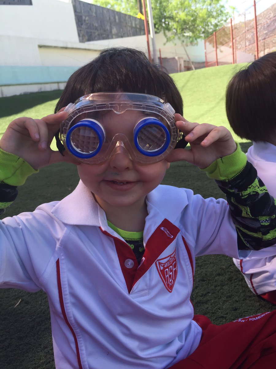 greta_guerrero's tweet photo. #insecteyes #nbasfm #preschoolfun #outdoors #exploringnature #nbasfm @LuciaBretzfelde https://t.co/9iCJ6Vbb05