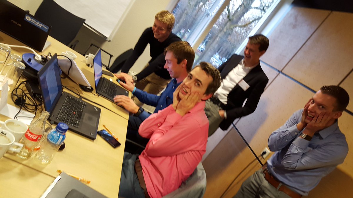 JeeJeeR's tweet photo. Stress? Last minute changes! #cioS4b #cioplatform https://t.co/bjDWsZAwOo