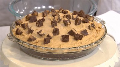 Aidan_Carlisle's tweet photo. I don't usually do the whole gimmicky "day" thing, but any excuse for pie... #YeahIMadeIt https://t.co/ymXplZHlnD