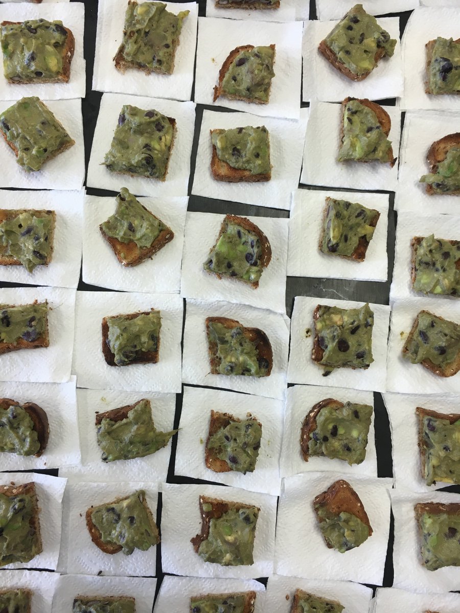 FoodCorps's tweet image. For Natl #SchoolBreakfast Week, @mariereedes students enjoyed avocado black bean toast &amp;amp; pumpkin pancakes! @OSSESGP